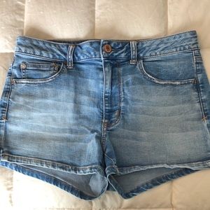 Gently worn jean shorts